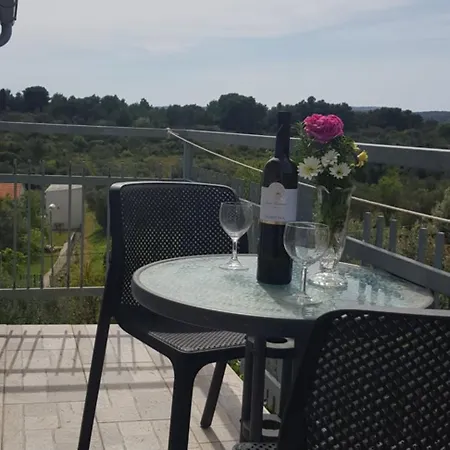Apartment Zafranovic